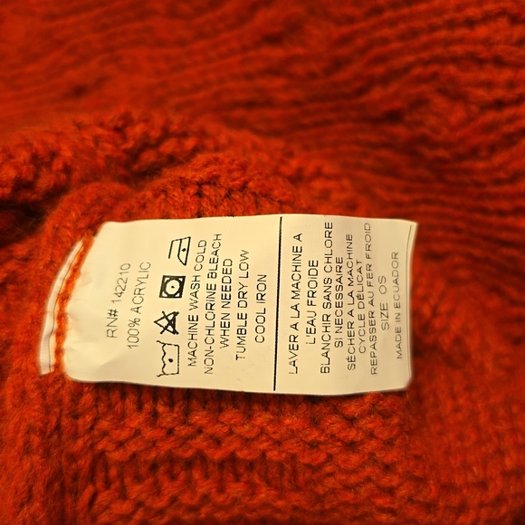 MerSea Lisbon Latice Front Traveler Sweater One Size - Picture 9 of 12